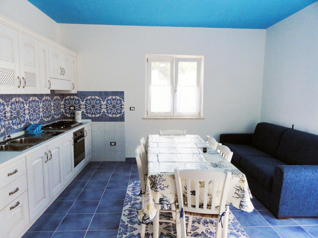 Chiaia Apartments Ponza Chambre photo