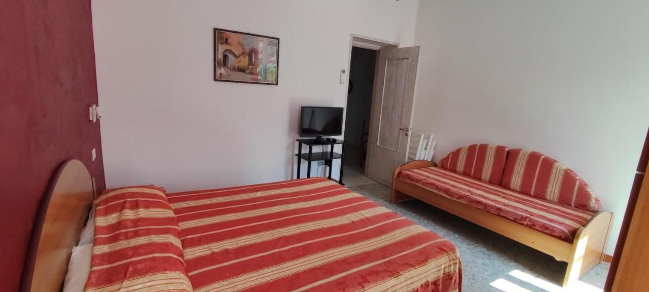 Chiaia Apartments Ponza Extérieur photo