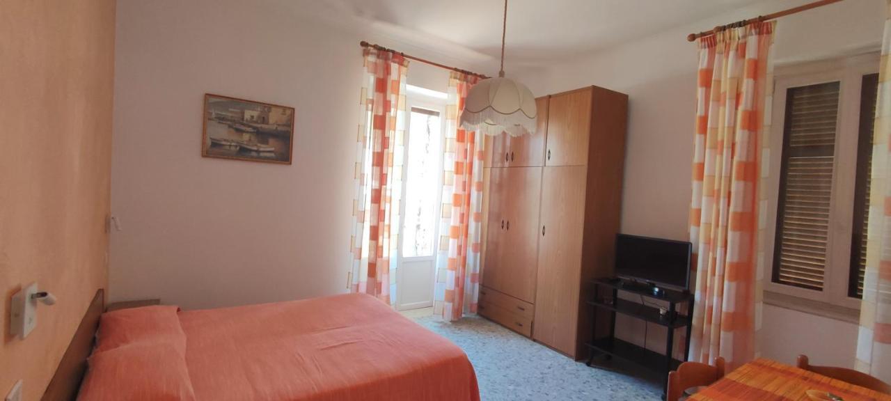 Chiaia Apartments Ponza Extérieur photo